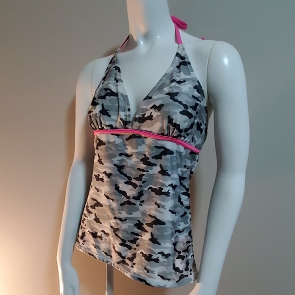 Bobbie Brooks Other - Bobbie Brooks Gray Camo Tankini Top